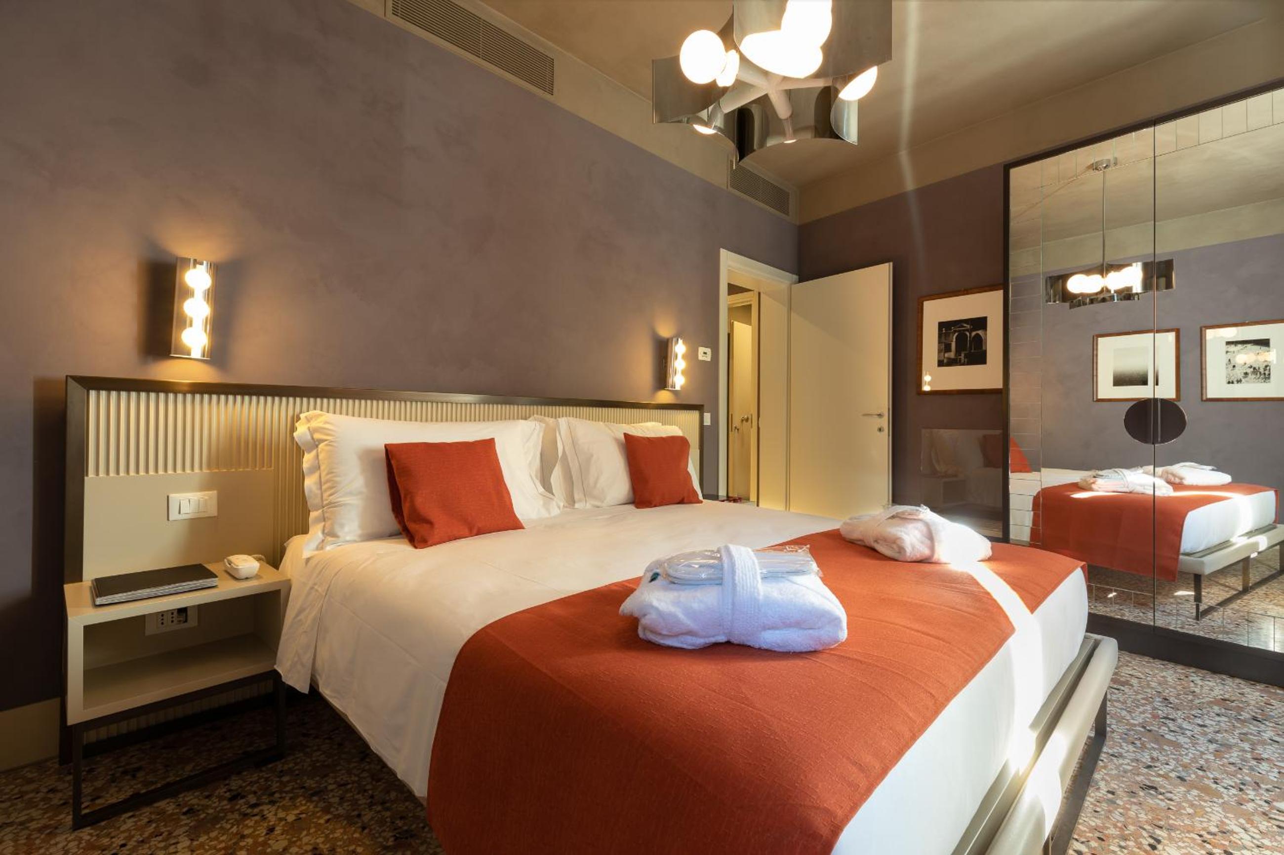 Double Room with Canal View