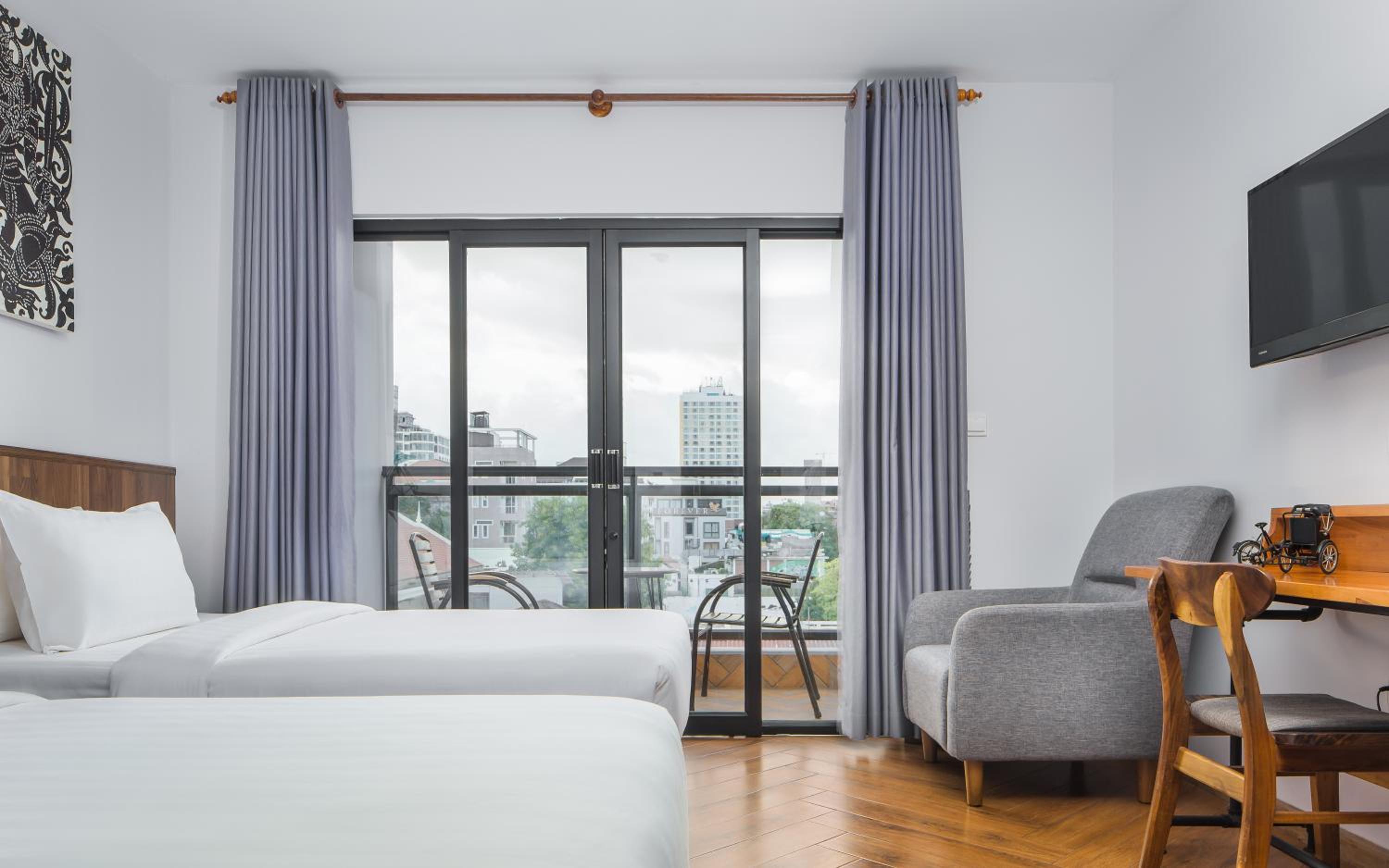 Deluxe Twin Room