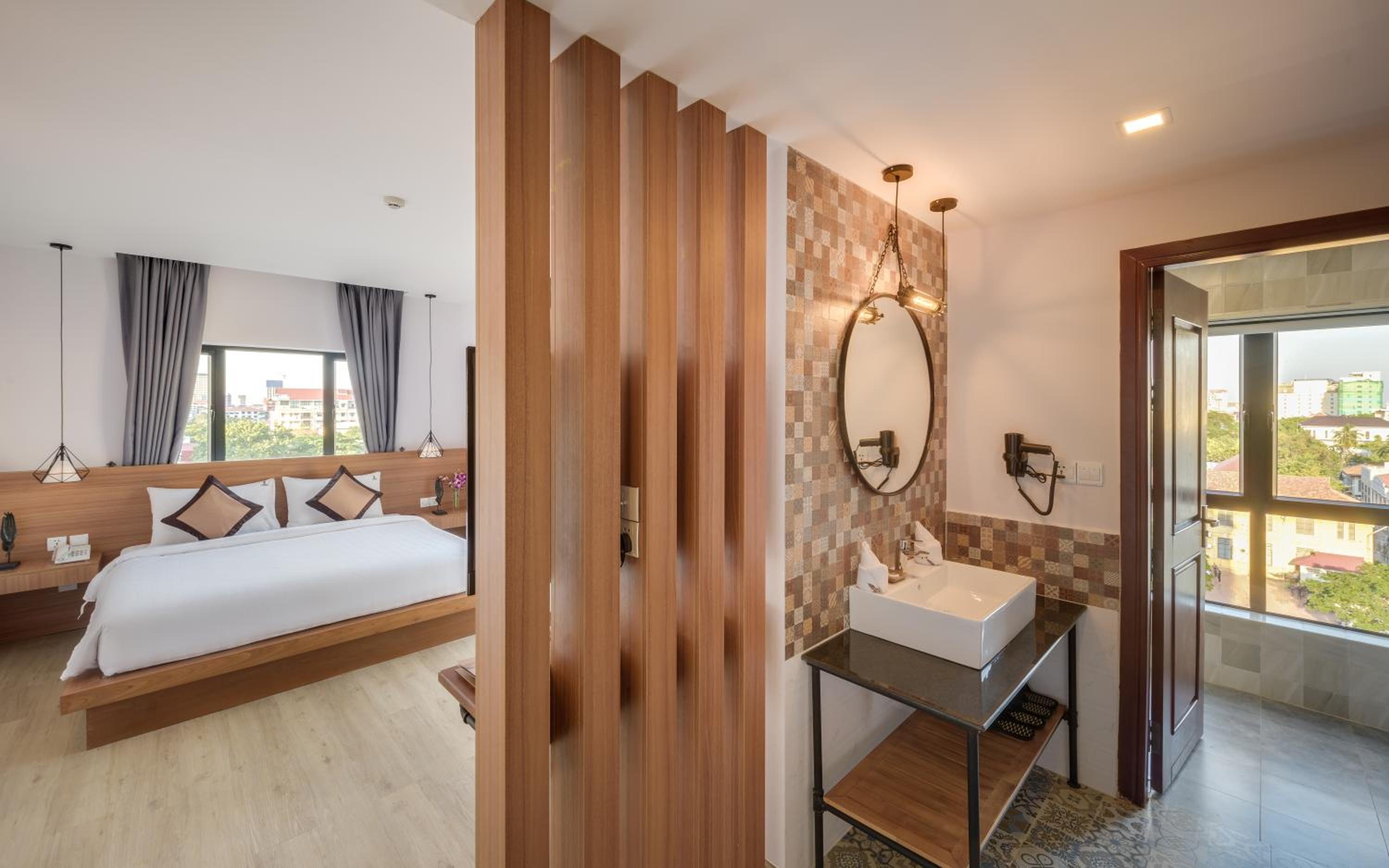 Deluxe Junior Suite