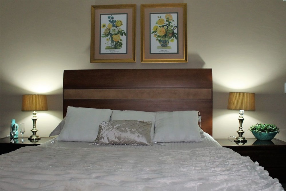 Duplex, 1 Queen Bed, Non Smoking
