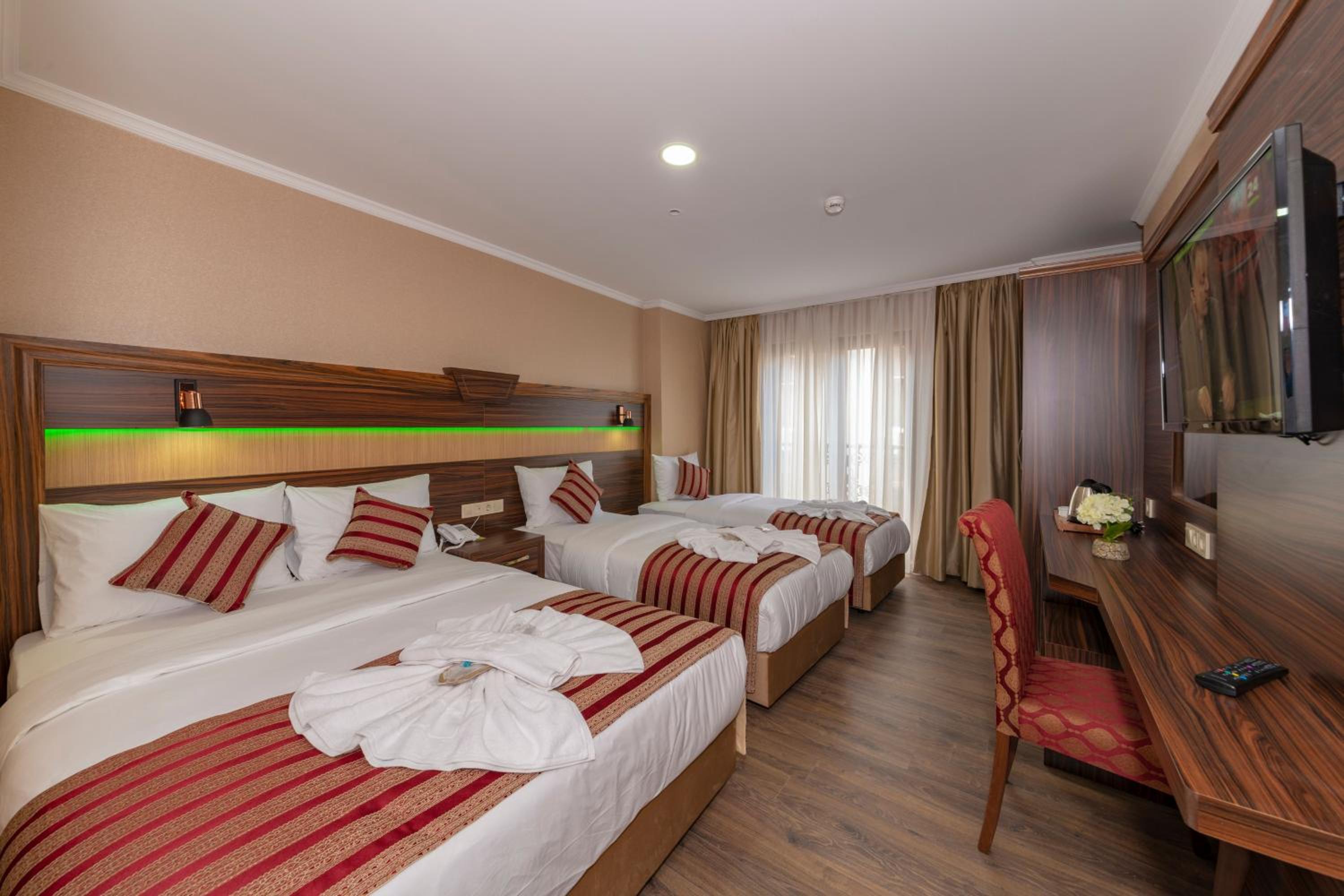 Standard Quadruple Room