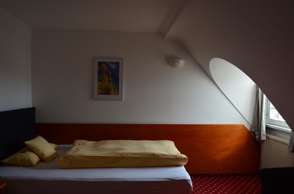 Business Single Room, 1 Queen Bed, Non Smoking