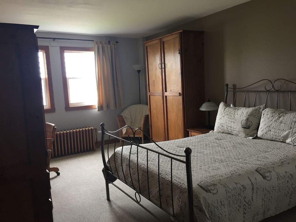 Double Room, 1 Queen Bed, Non Smoking, Lake View