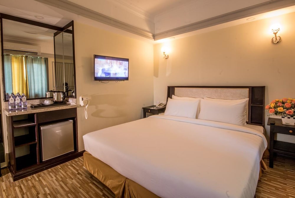 Superior Double or Twin Room
