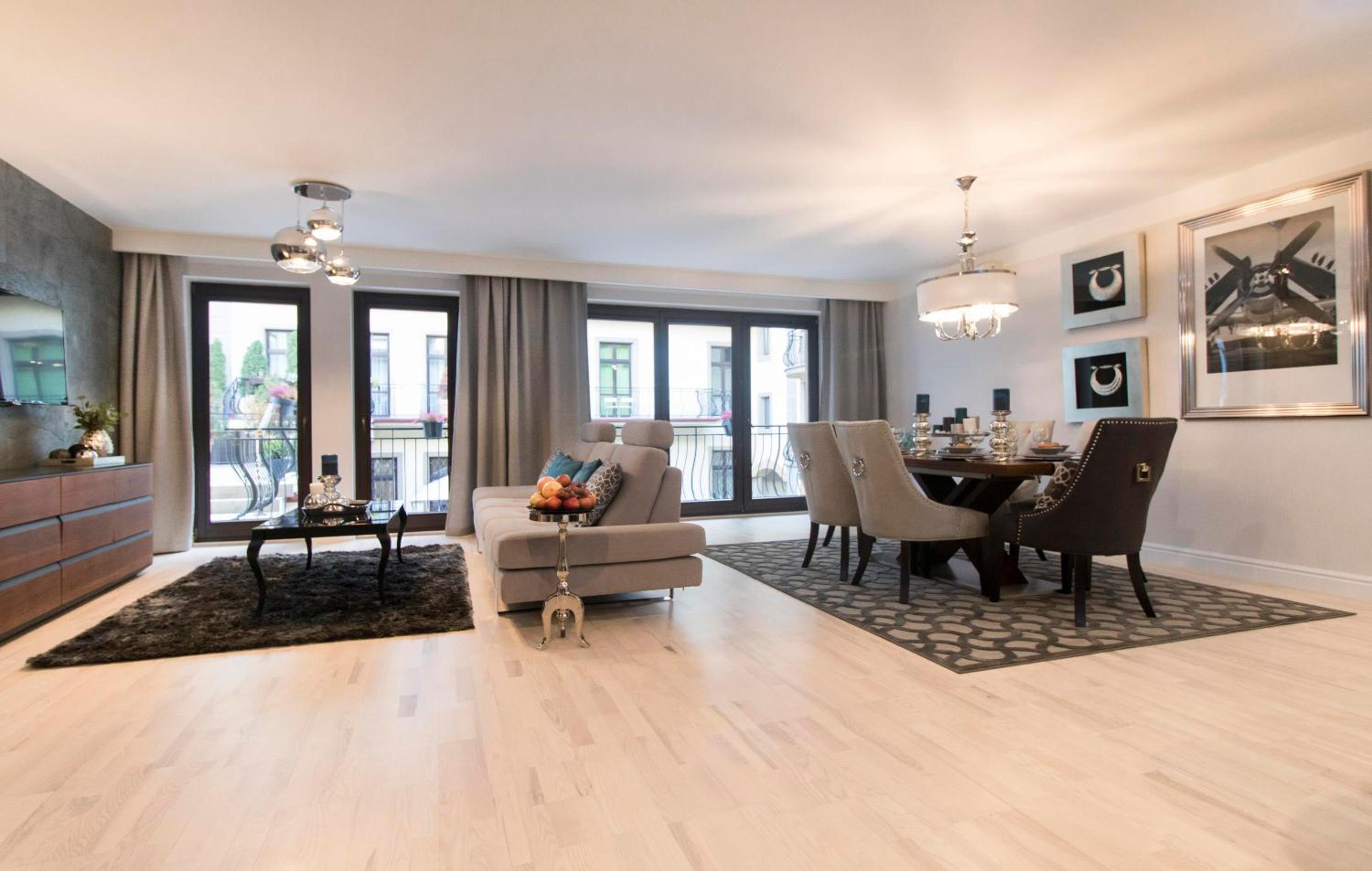 Apartment with Terrace