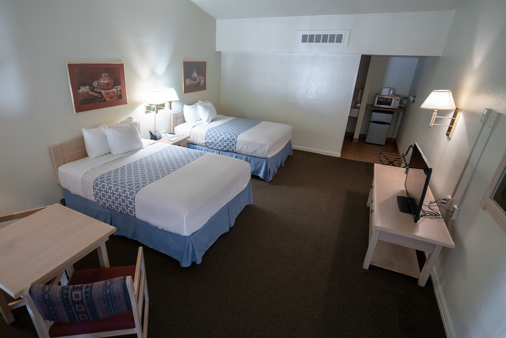 Standard Double Room, 2 Queen Beds, Non Smoking