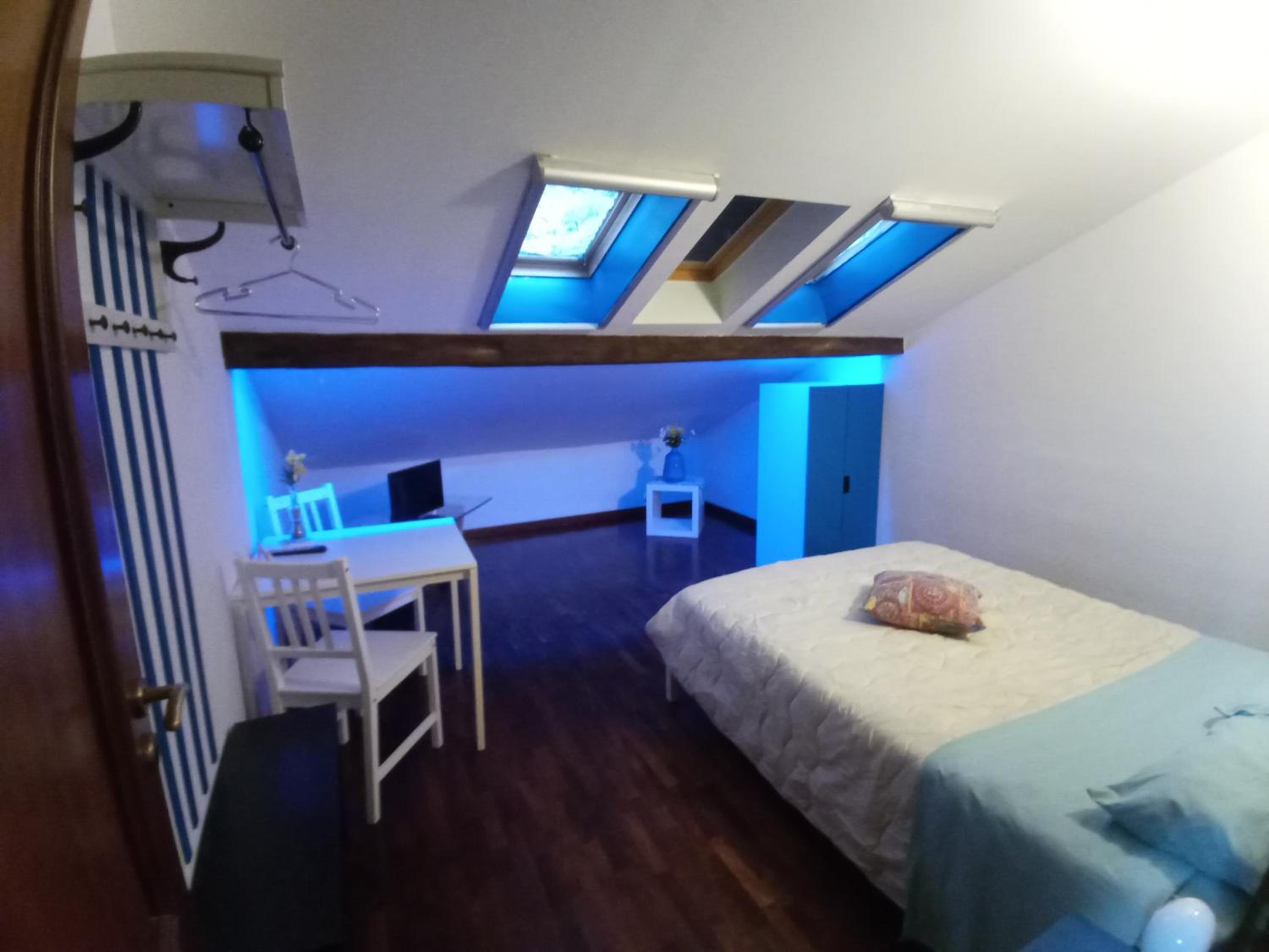 Standard Double Room with Shared Bathroom