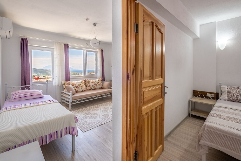 Suite, Balcony, Sea View