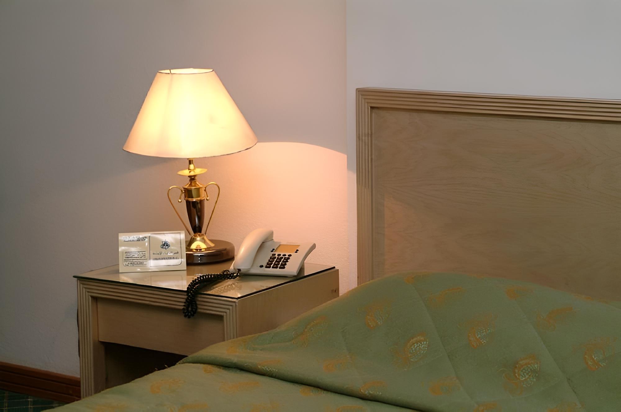 Suite, 1 Double or 2 Twin Beds, Non Smoking