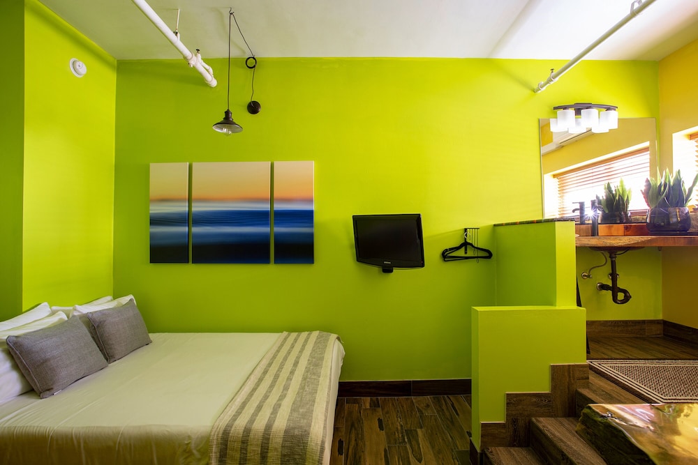 Ohana Room