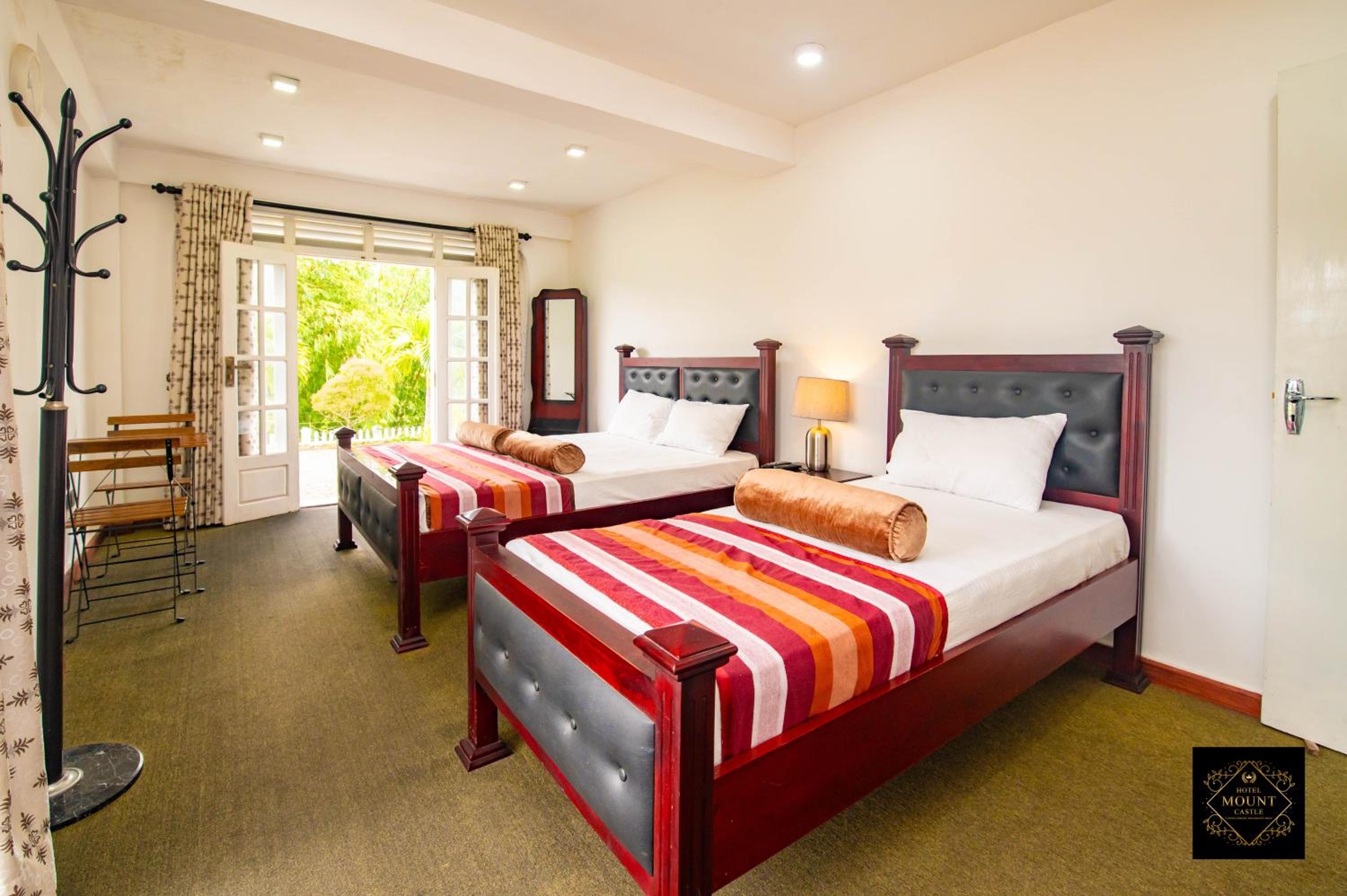 Triple Room with Bathroom