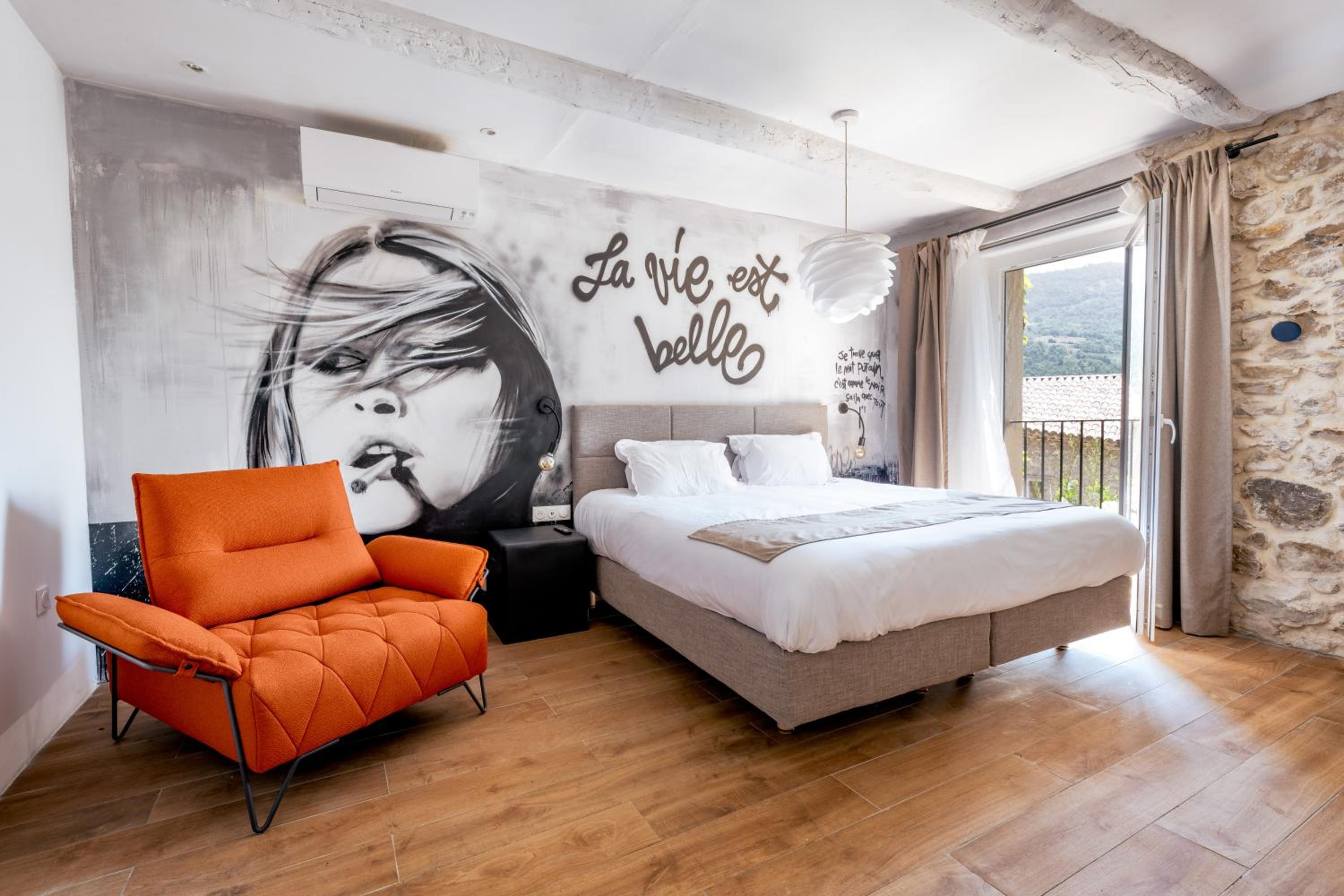 Superior King Room