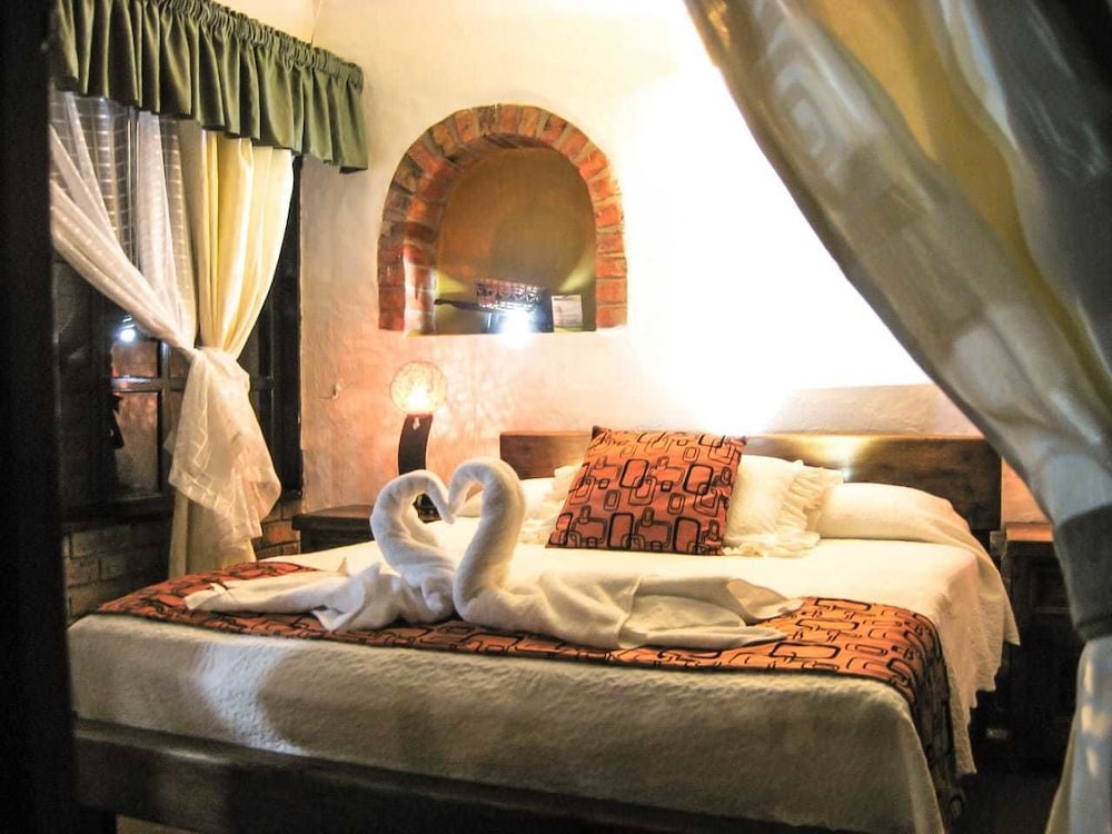 Family Room, Multiple Beds, Non Smoking