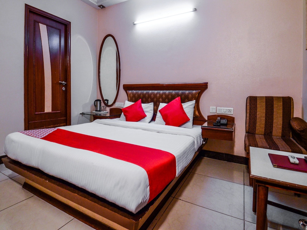 Double Room, 1 King Bed