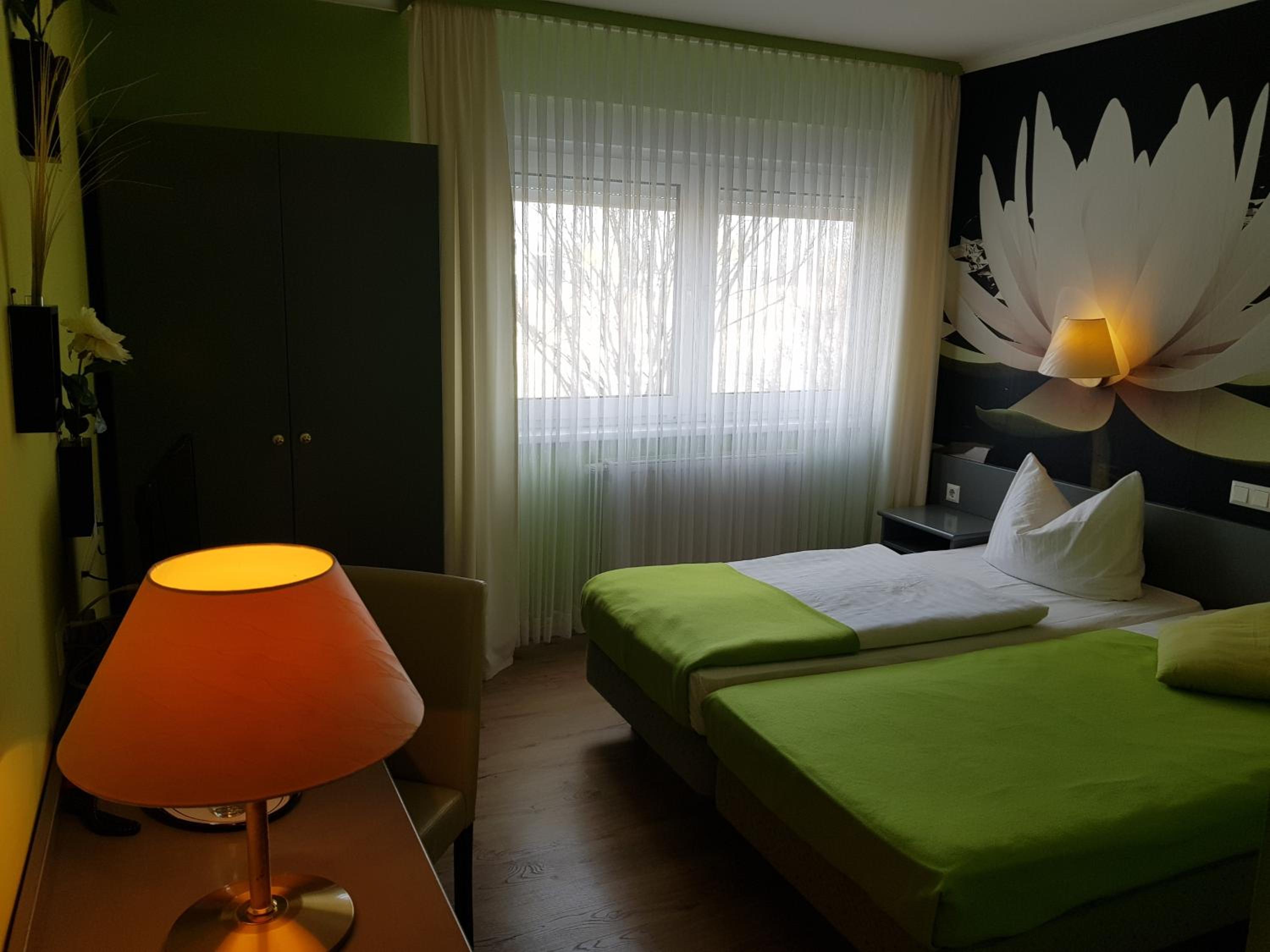 Single Room