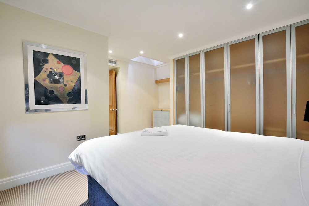 City Apartment, Multiple Beds, Non Smoking, City View