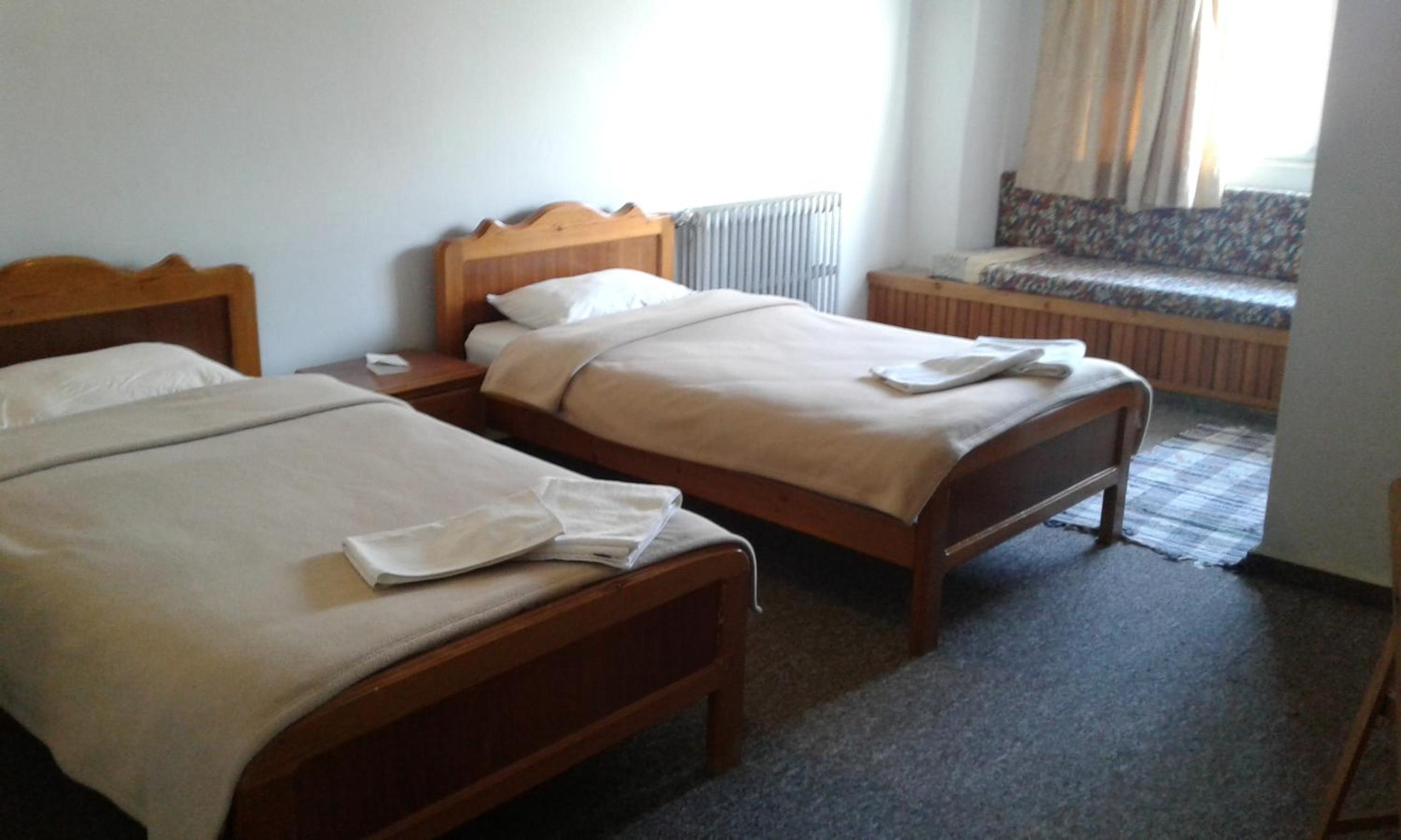 Twin Room with Private Bathroom