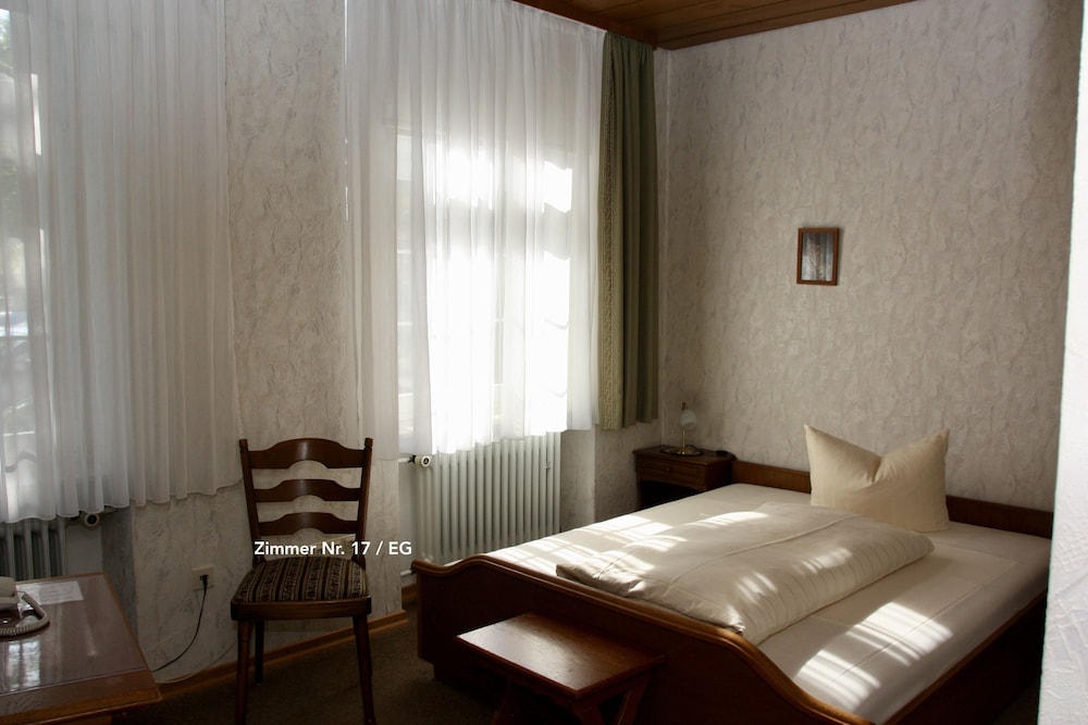 Traditional Single Room