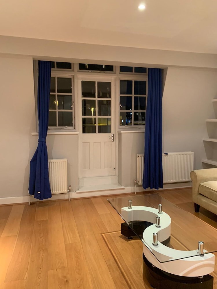 Basic Apartment, 2 Queen Beds, Non Smoking, City View