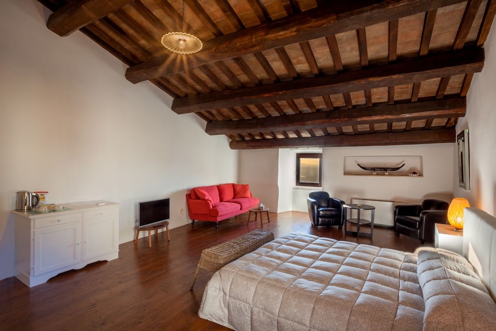 Economy Double or Twin Room