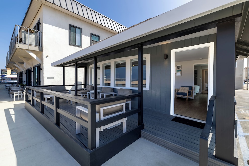 Premium Bungalow