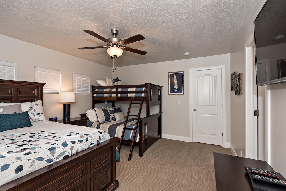 Townhome, Multiple Beds, Mountain View (Red Rock Getaway)