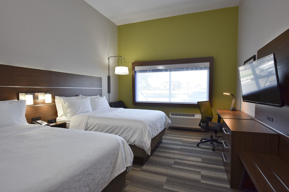 Standard Room, 2 Queen Beds, Accessible (Communication Accessible)