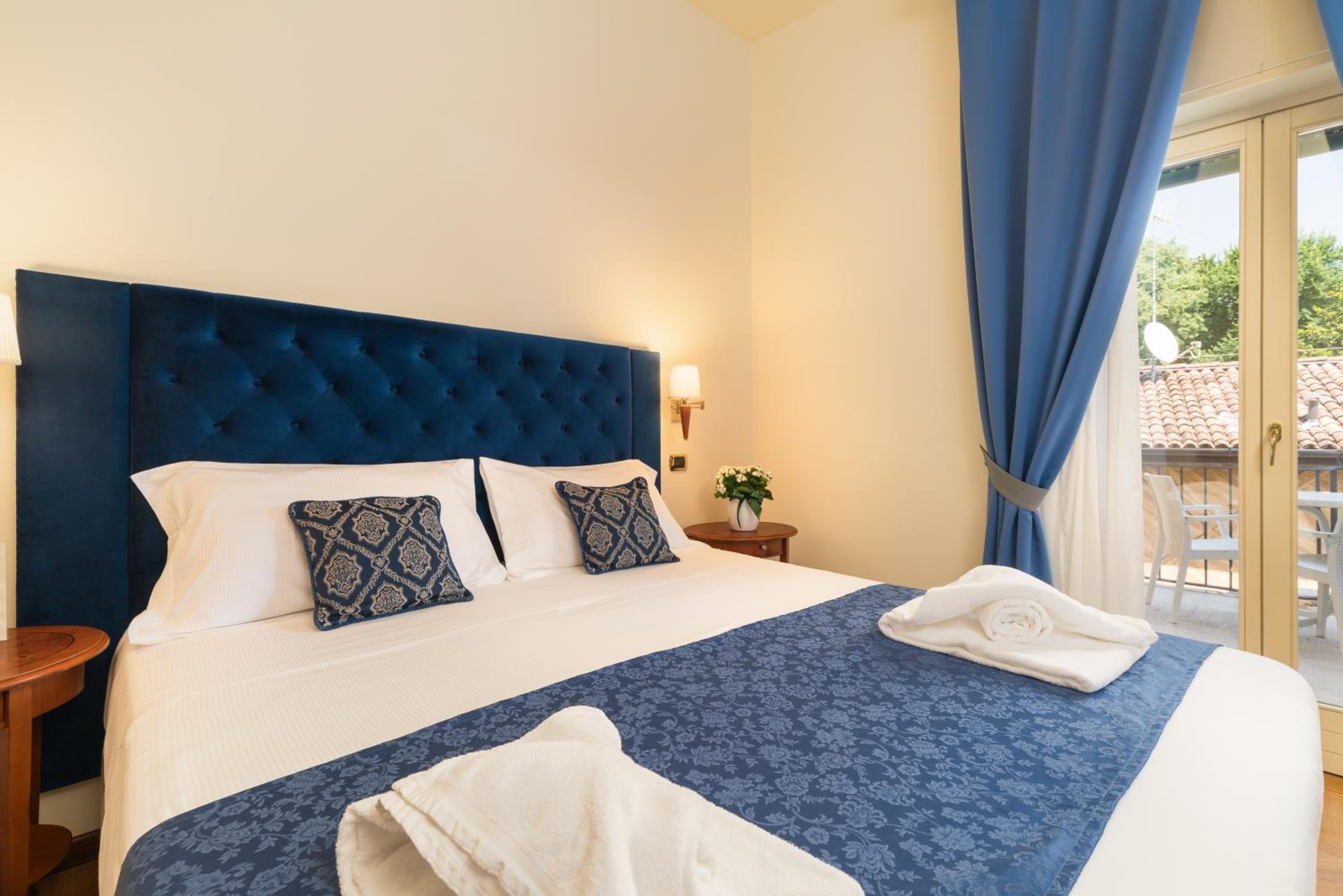 Double Room with Balcony