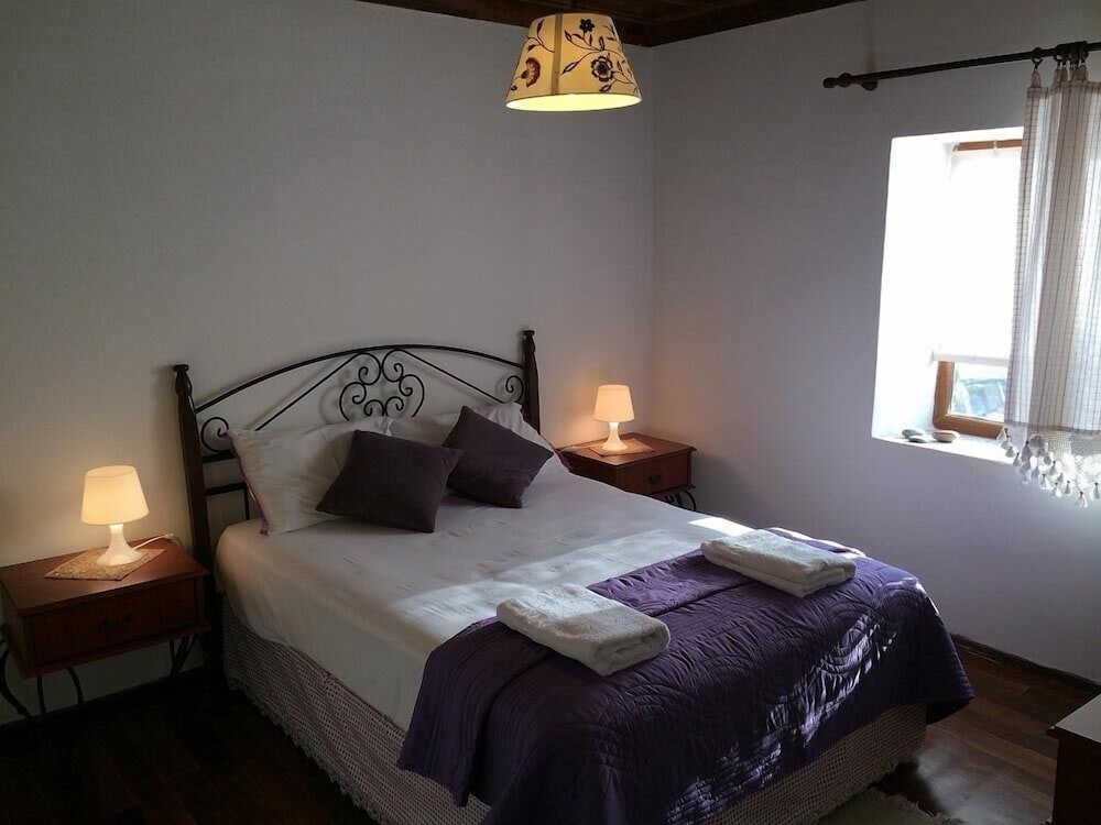 Traditional Duplex, 3 Bedrooms