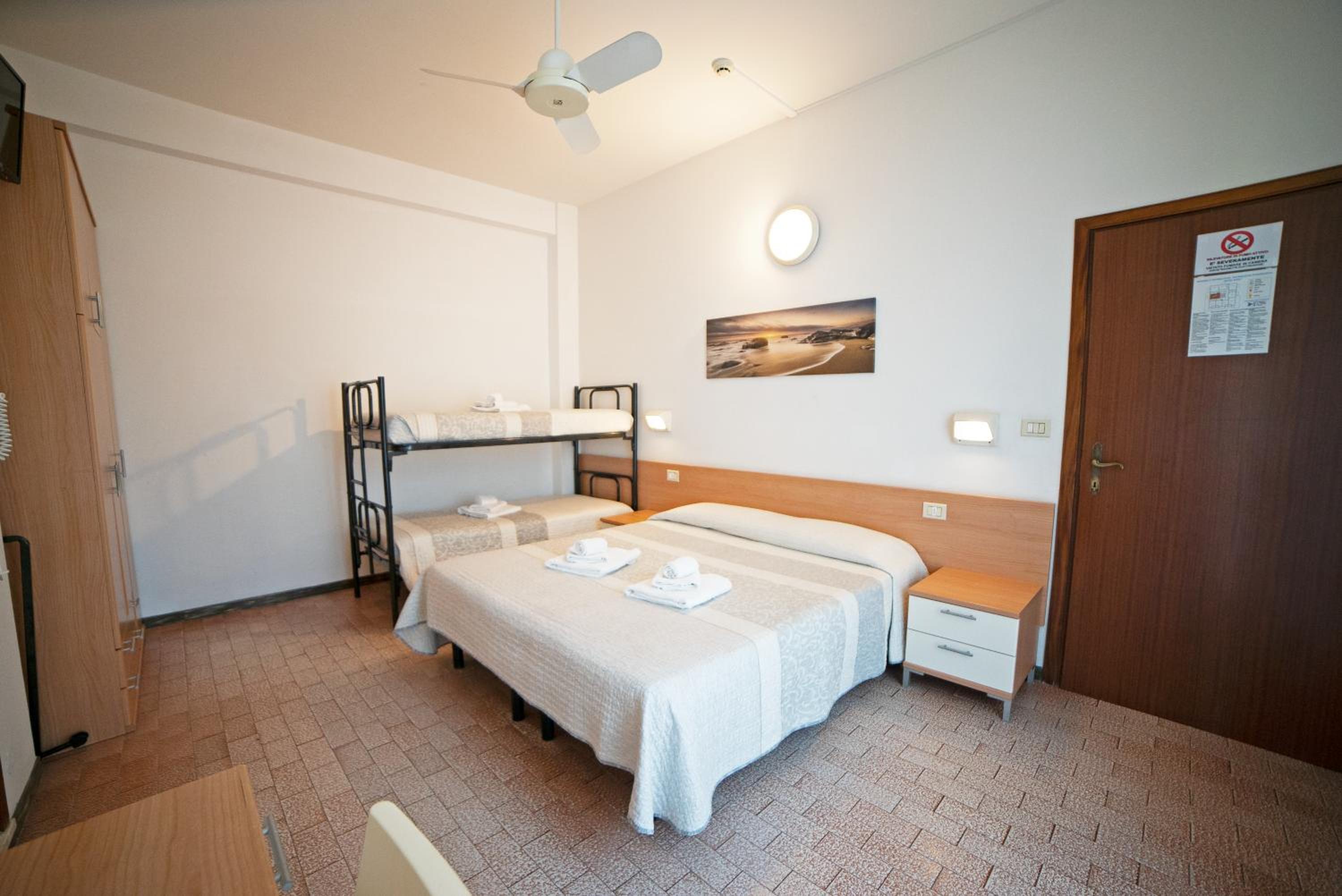 Triple Room with Balcony