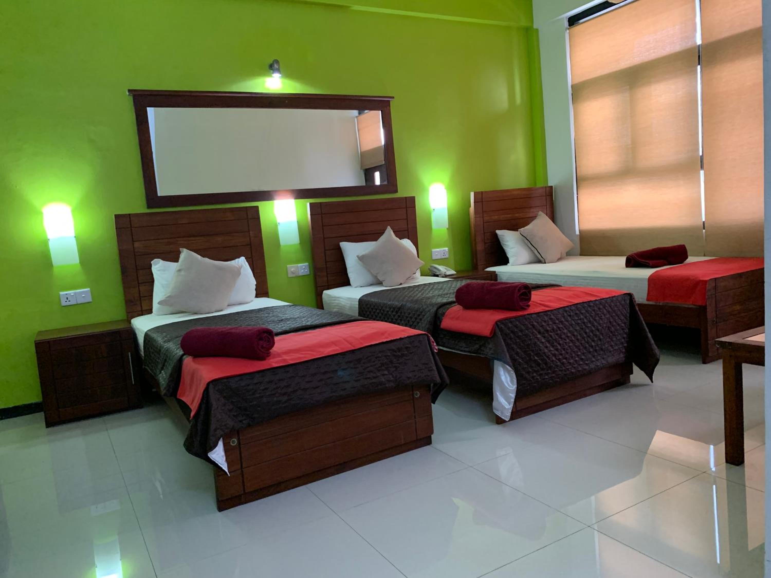 Luxury Triple Room
