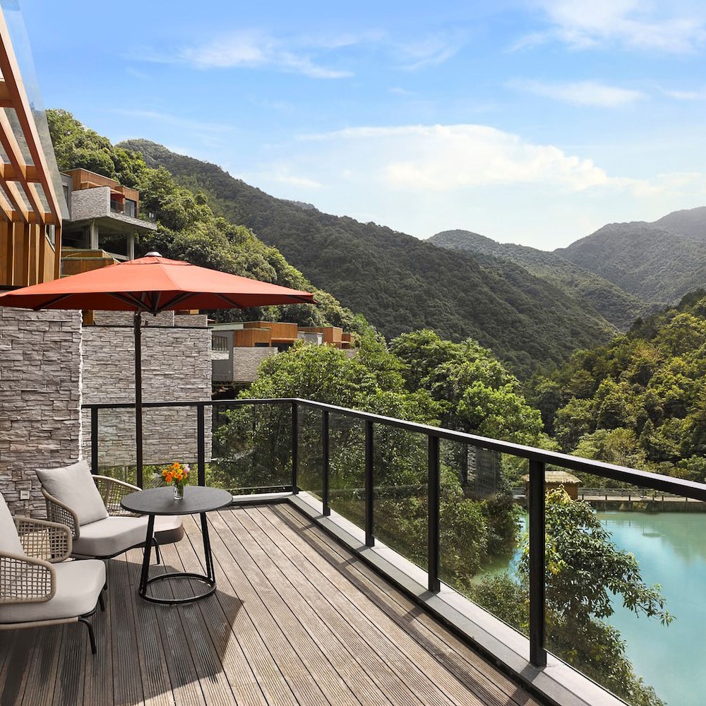 Elite Villa, Lake View