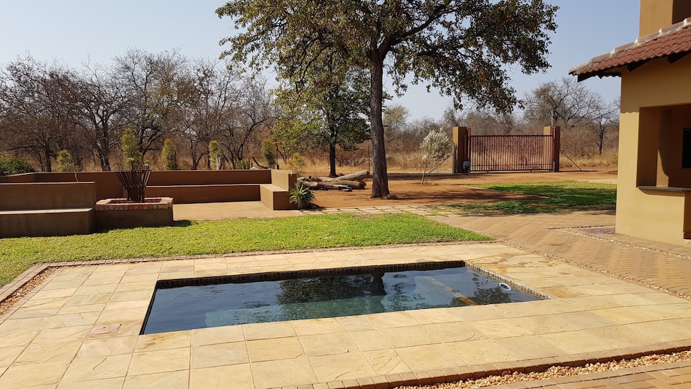 Hornbills Rest