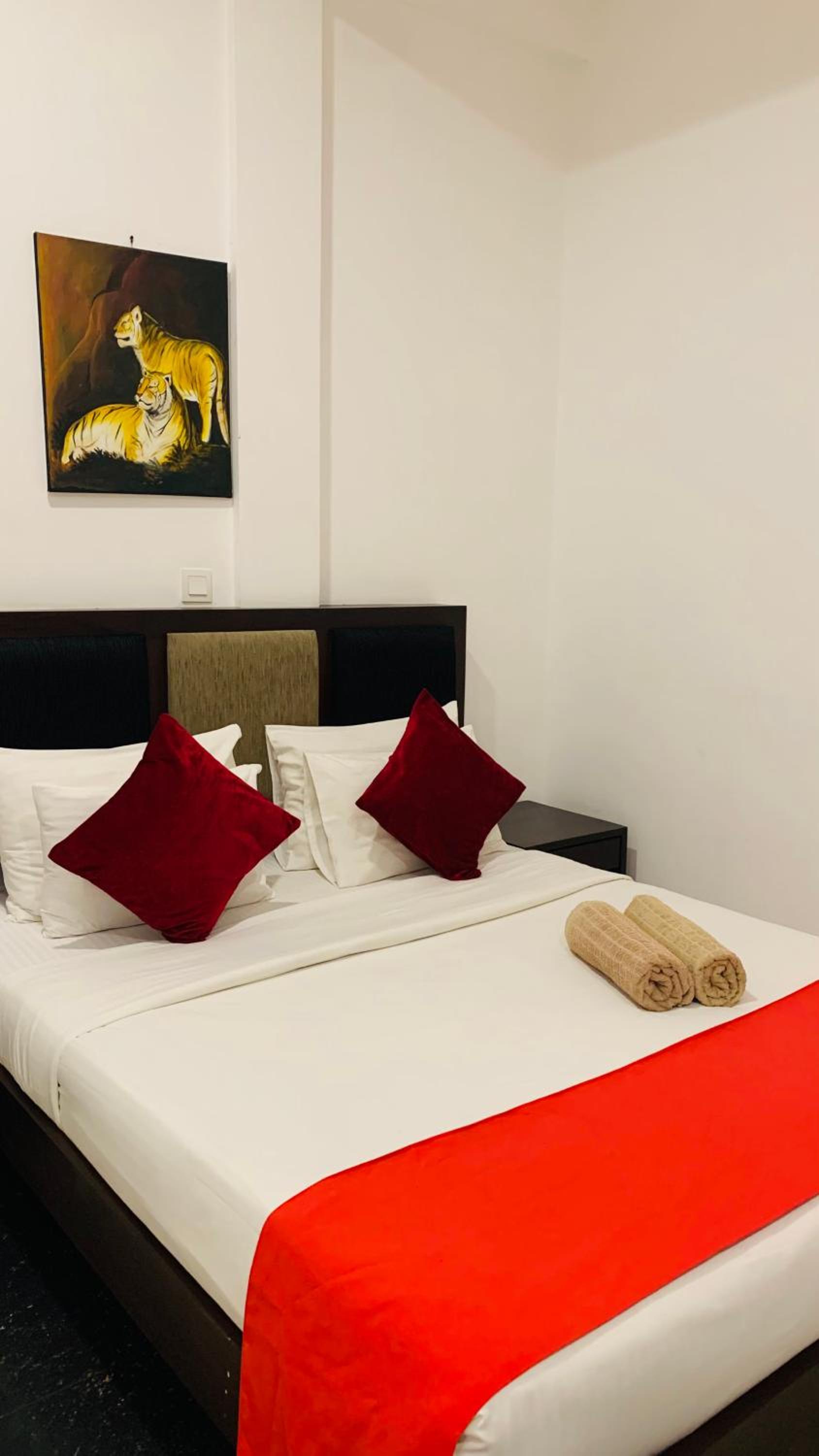 Queen Room