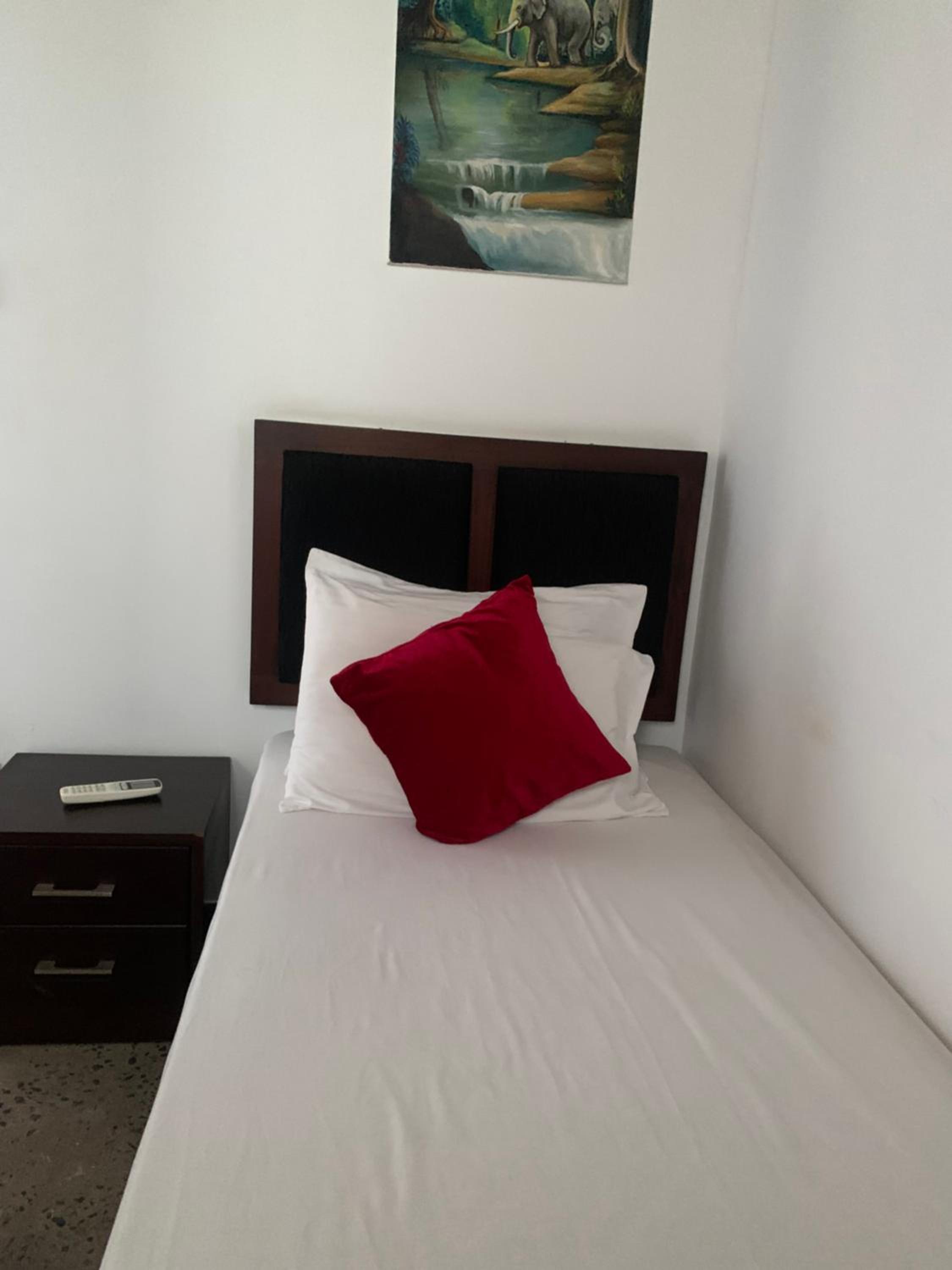Budget Single Room
