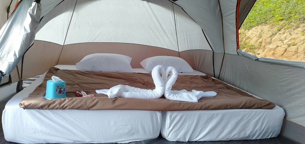 Standard Tent For 4 People
