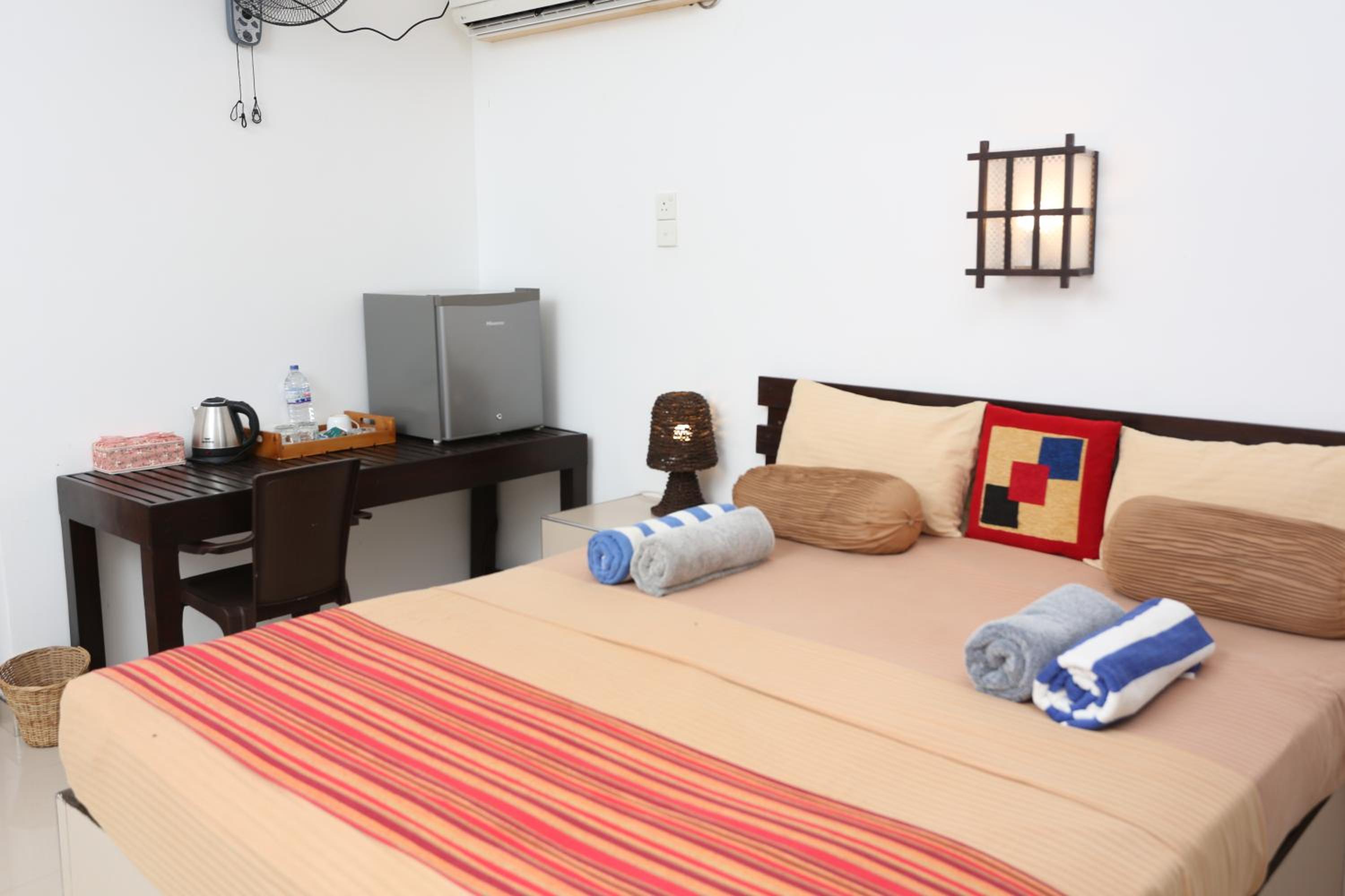 Standard Triple Room with Sea View