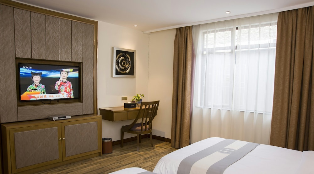 Comfort Double Or Twin Room, Multiple Beds, Smoking
