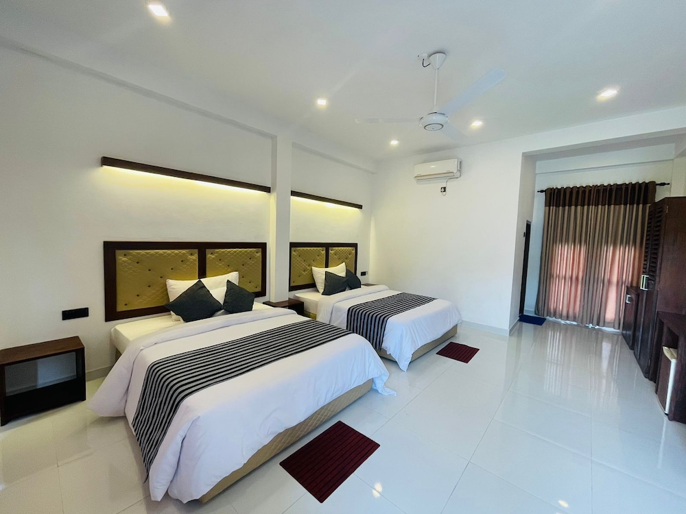 Luxury Quadruple Room