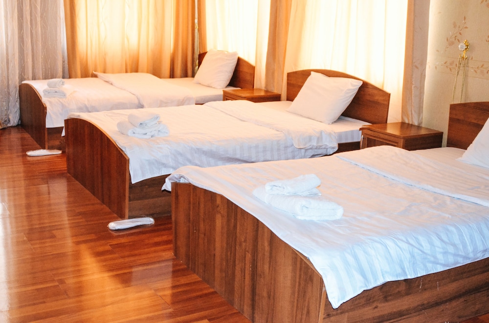 Standard Triple Room, Multiple Beds