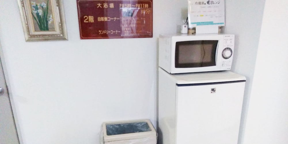 (Male Only) Economy Triple Room without bathroom, Non Smoking