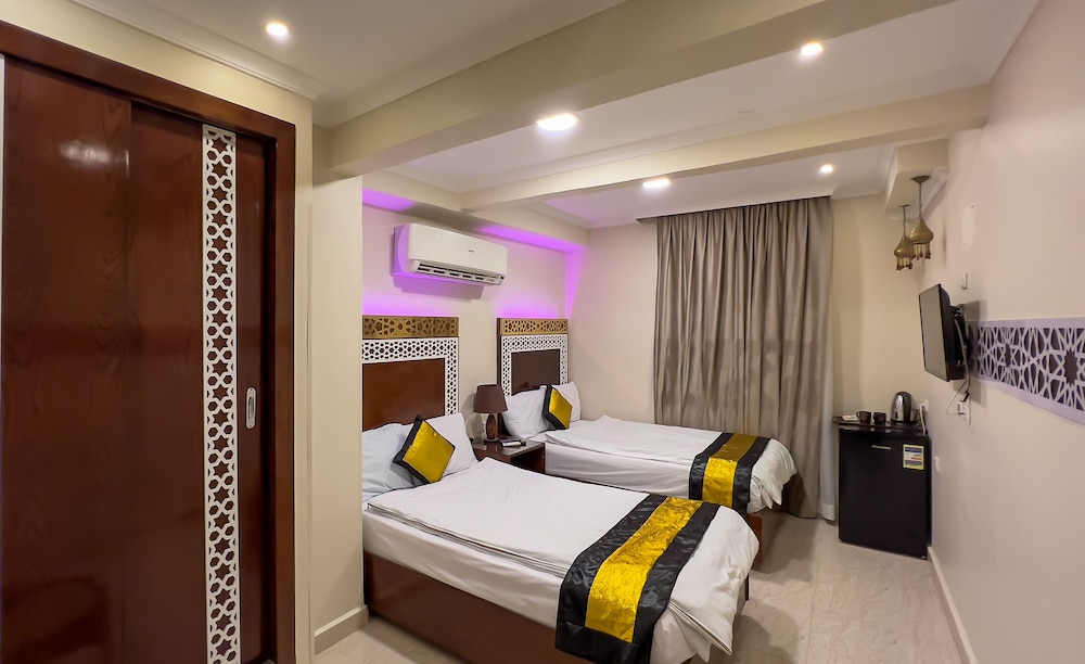 Comfort Twin Room, 2 Twin Beds, City View