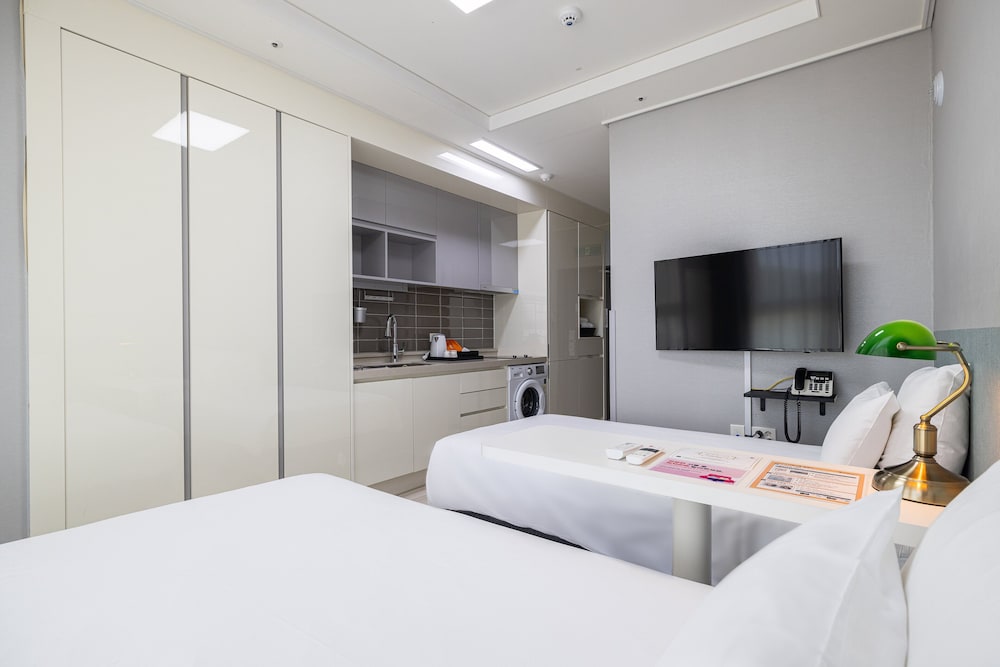 Family Twin Room (ECO-FRIENDLY)