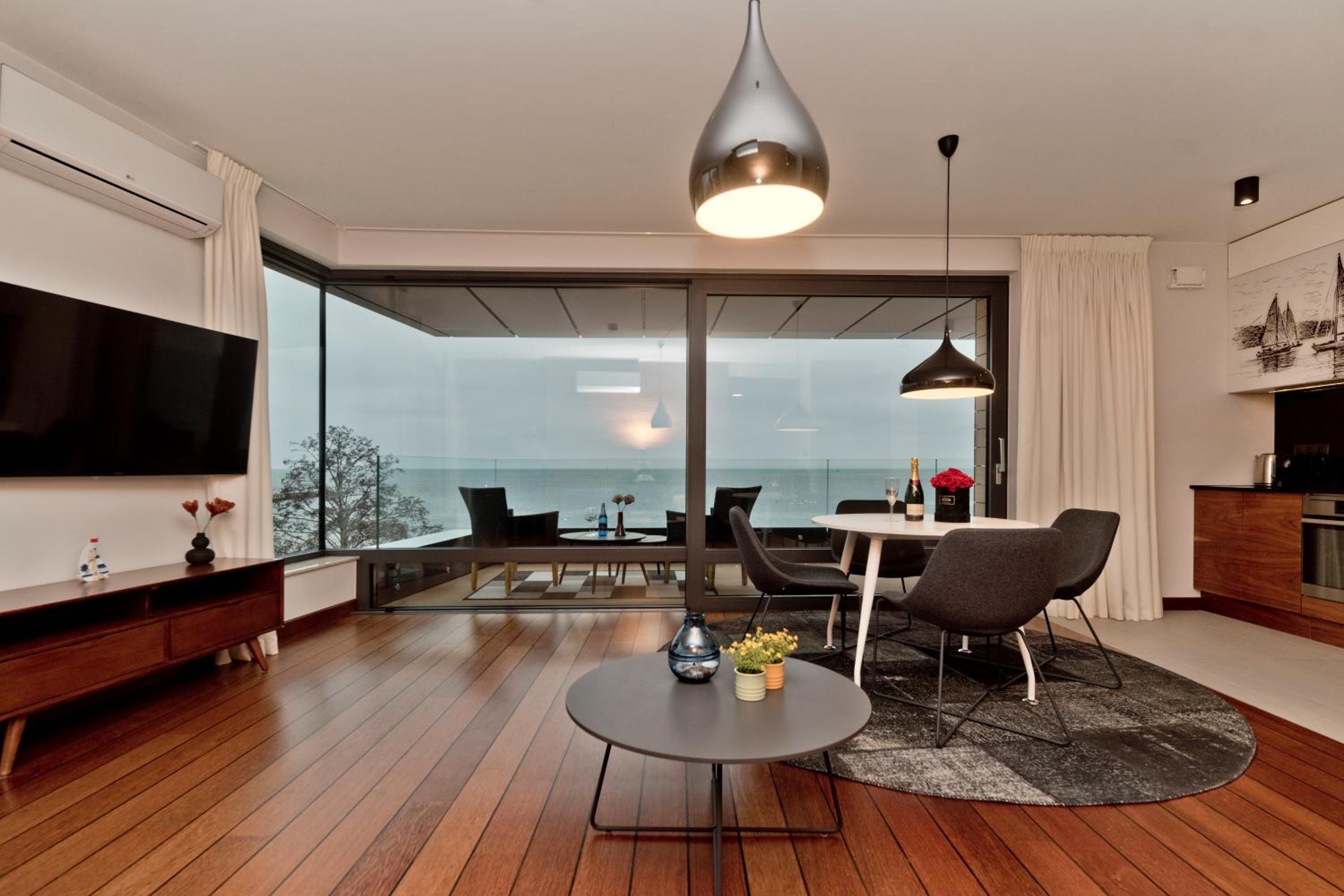 Apartment with Sea View