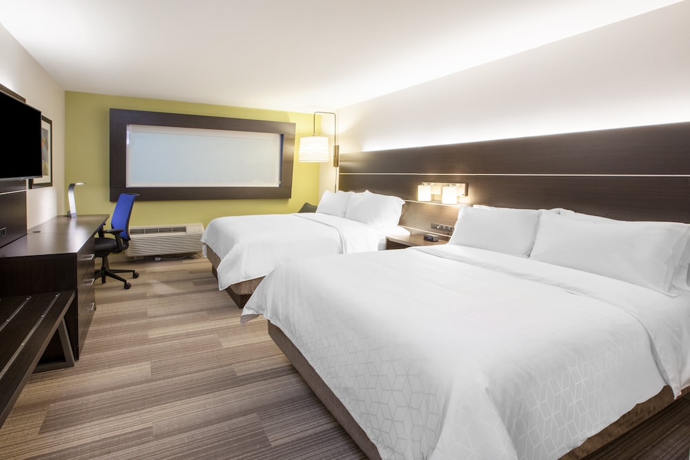 Suite, 2 Queen Beds