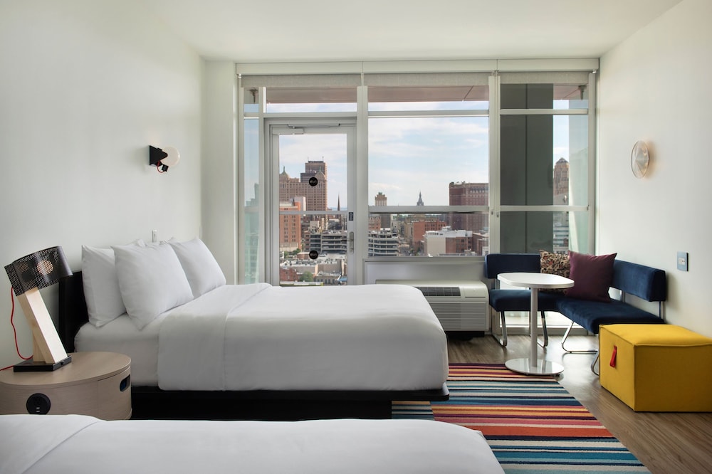aloft, Room, 2 Queen Beds, Balcony