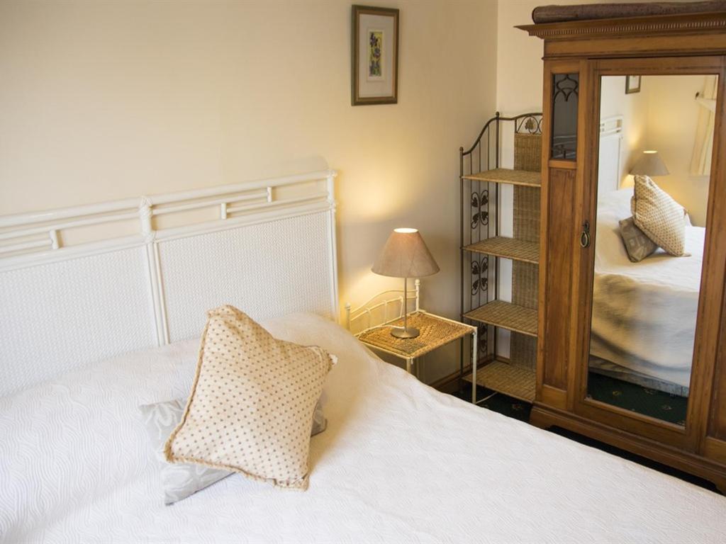 Two-Bedroom Cottage