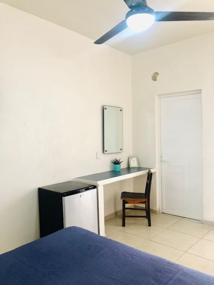 Basic Double Room, 1 Double Bed