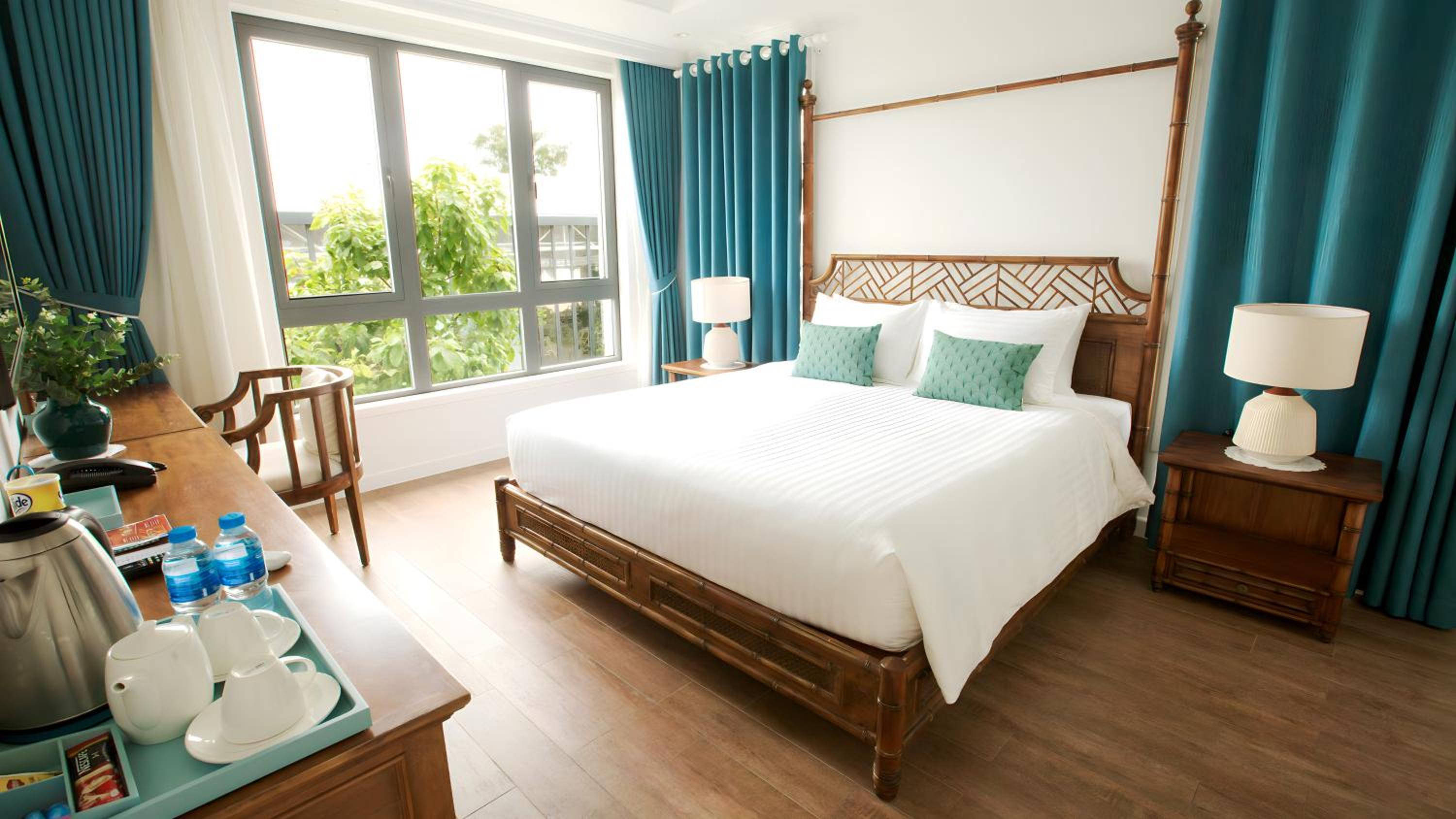 Deluxe Double Room With Garden View
