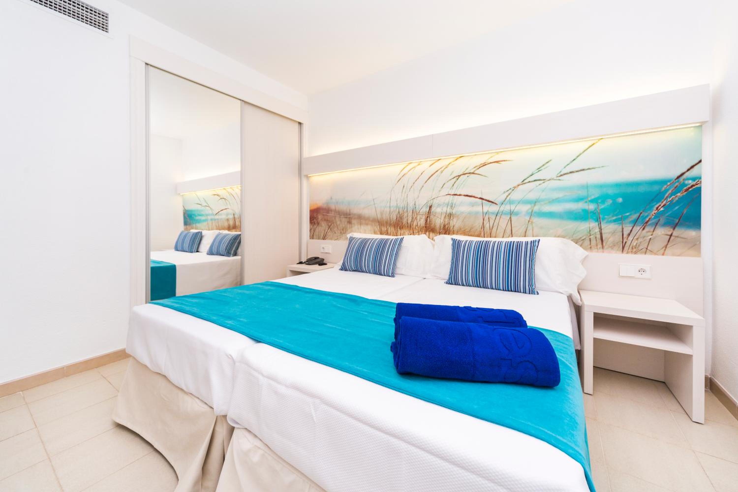 One-Bedroom Apartment (2 Adults + 1 Child)